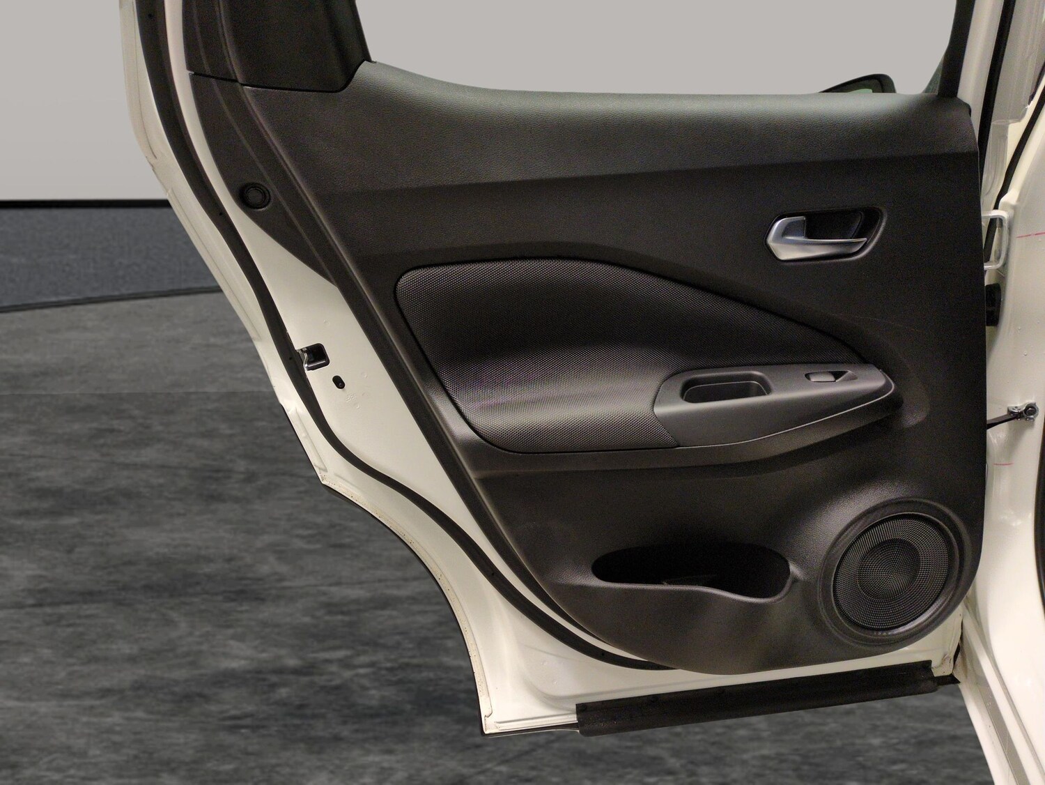 Used Nissan Juke 2023 for sale - 78107873: Photo 27