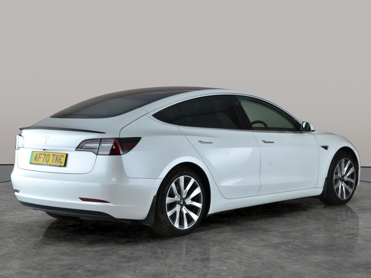 Used Tesla Model 3 2020 for sale - 77013313: Photo 11