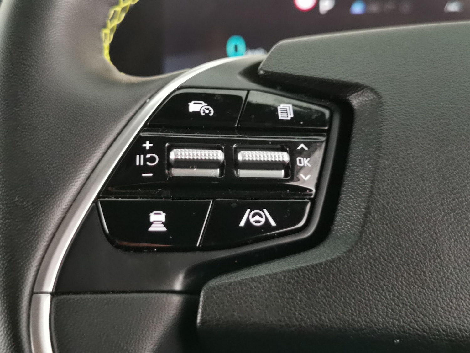 Used Kia EV6 for sale - 77960518: Photo 25