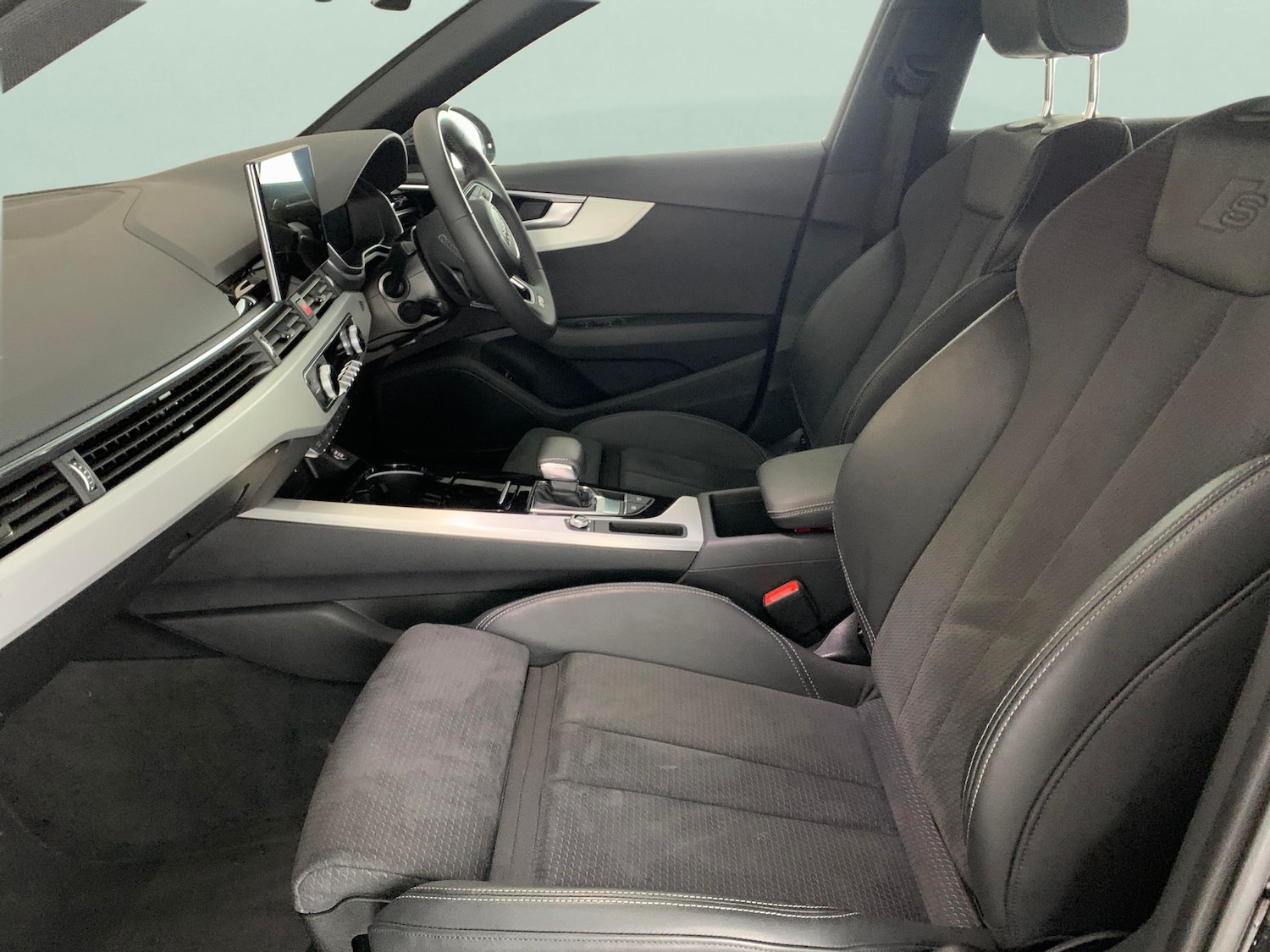 Used Audi A4 2023 for sale - 77255648: Photo 4