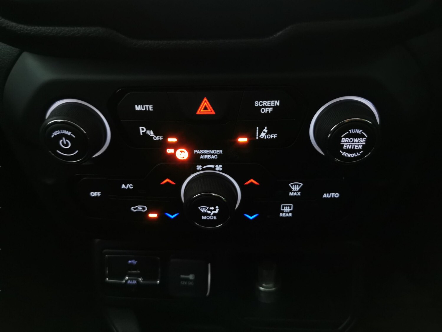 Used Jeep Renegade 2020 for sale - 78065406: Photo 17