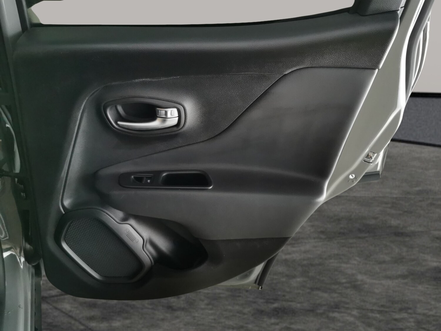 Used Jeep Renegade 2020 for sale - 78065406: Photo 26