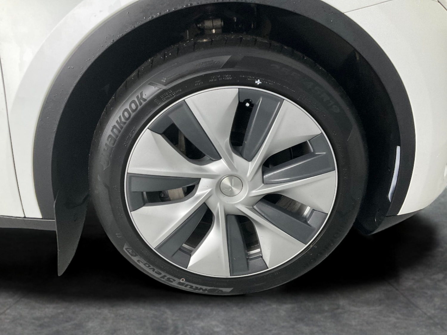 Used Tesla Model Y 2023 for sale - 76555094: Photo 29