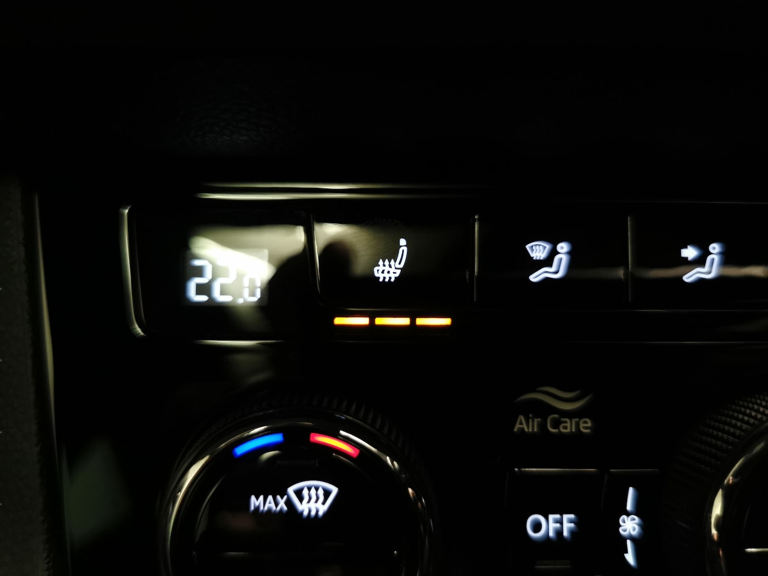 Used Skoda Karoq 2024 for sale - 77221497: Photo 18