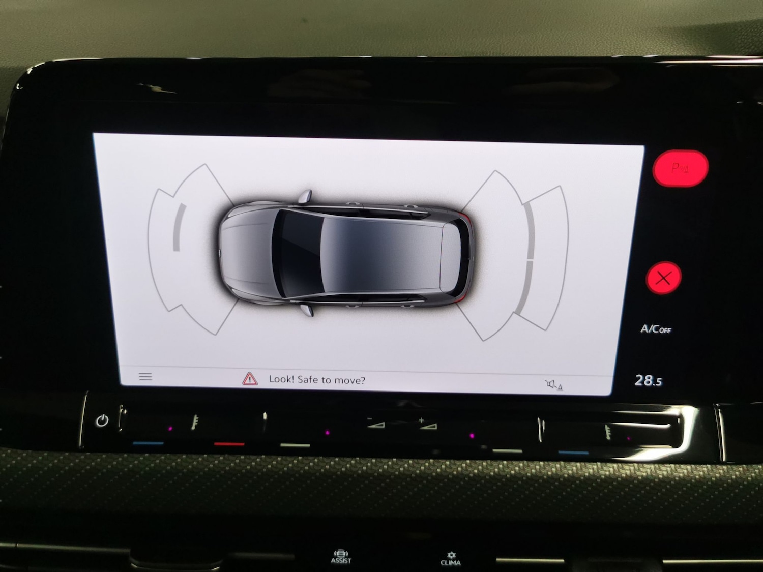 Used Volkswagen Golf 2023 for sale - 76542619: Photo 18