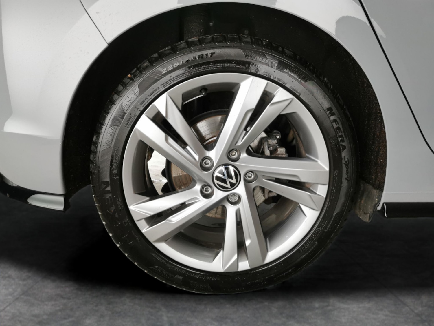 Used Volkswagen Golf 2023 for sale - 76542619: Photo 29