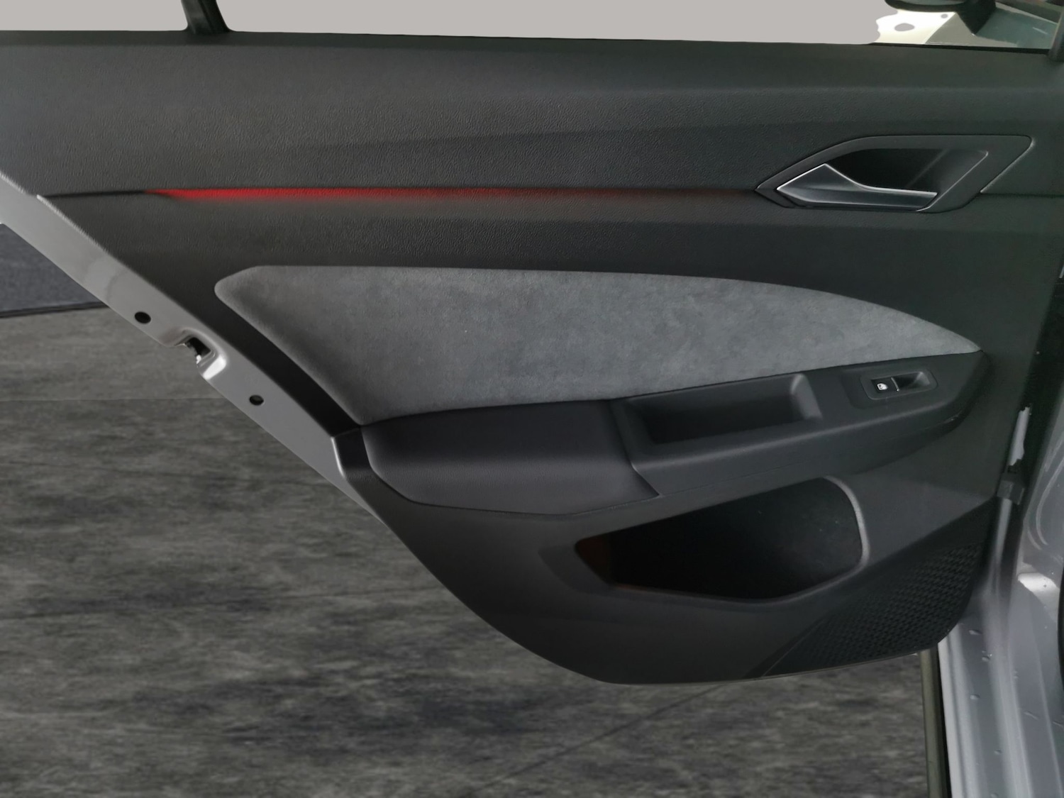 Used Volkswagen Golf 2023 for sale - 76542619: Photo 32