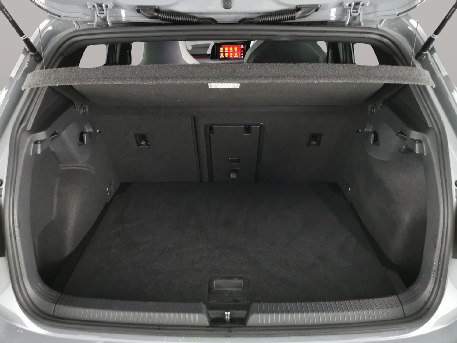 Used Volkswagen Golf 2023 for sale - 76542619: Photo 37