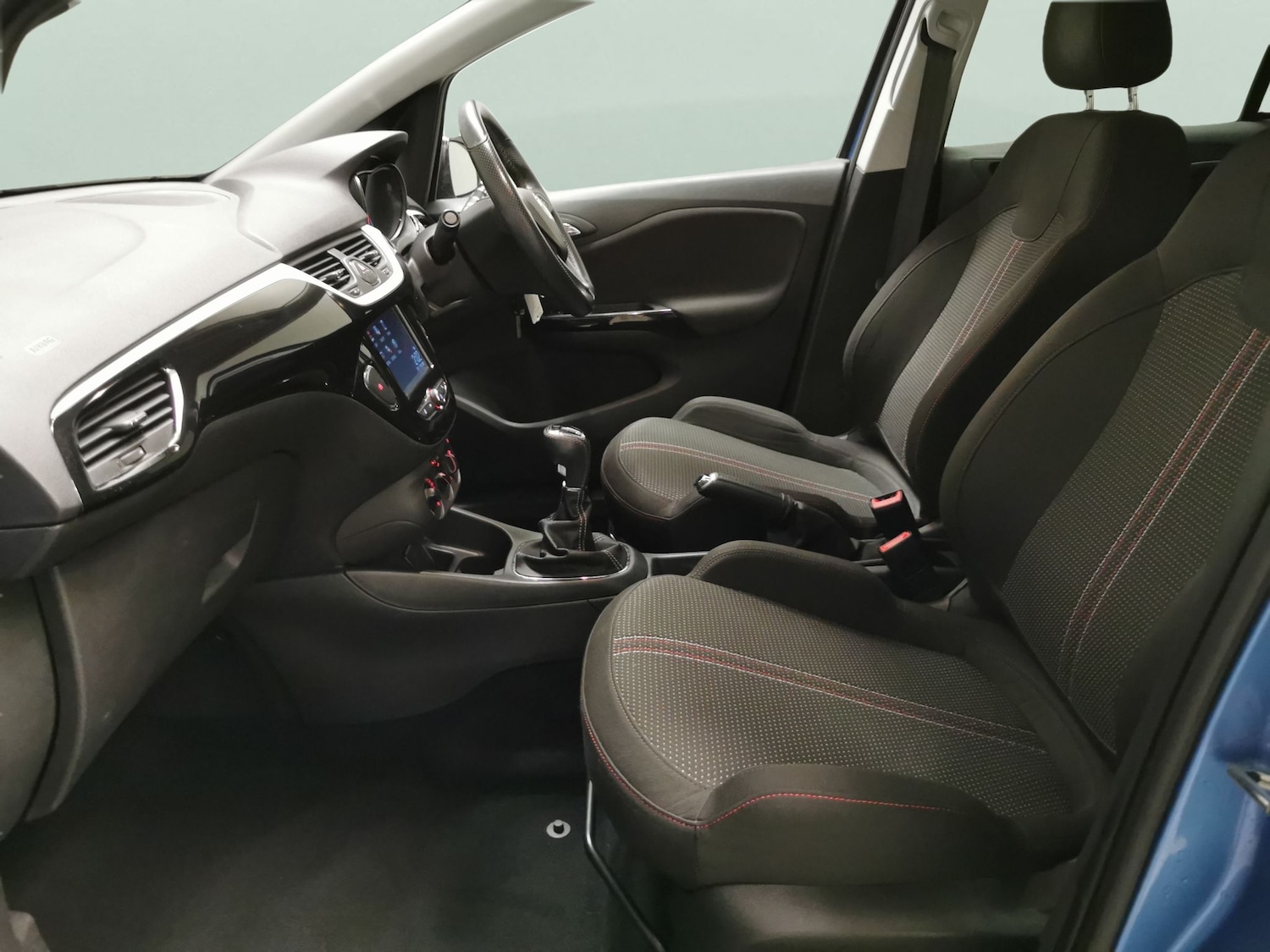 Used Vauxhall Corsa 2016 for sale - 77178524: Photo 4