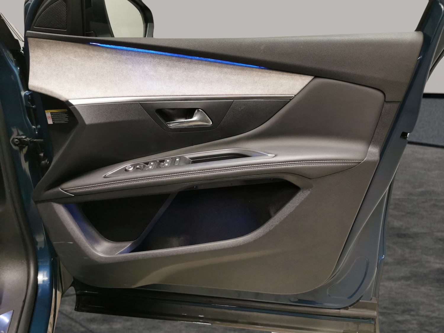 Used Peugeot 3008 2024 for sale - 77221598: Photo 27