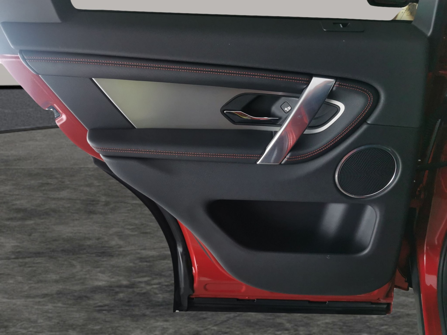 Used Land Rover Discovery Sport 2021 for sale - 77023800: Photo 30