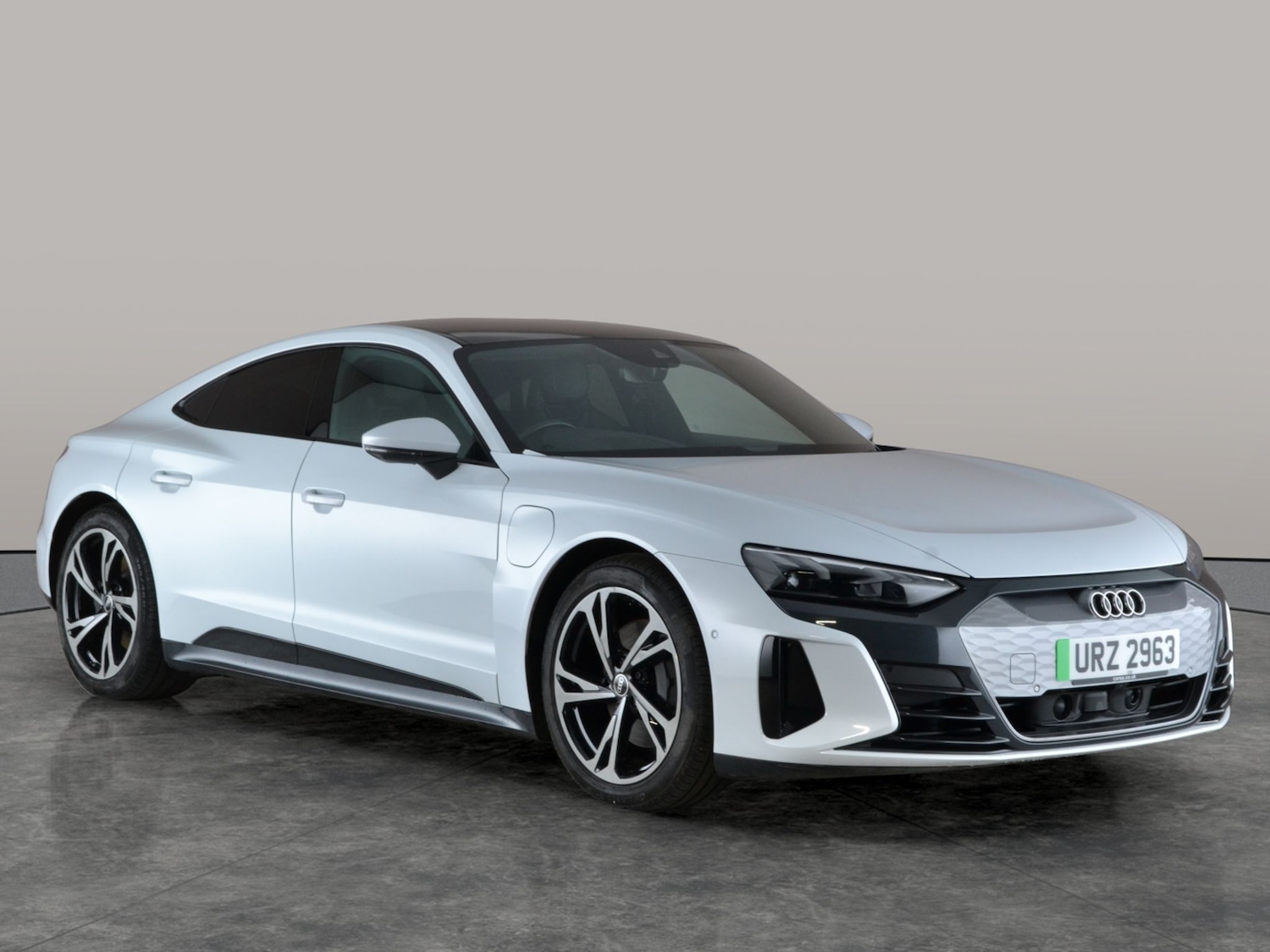 Used Audi e-tron GT 2022 for sale - 77235737: Photo 7