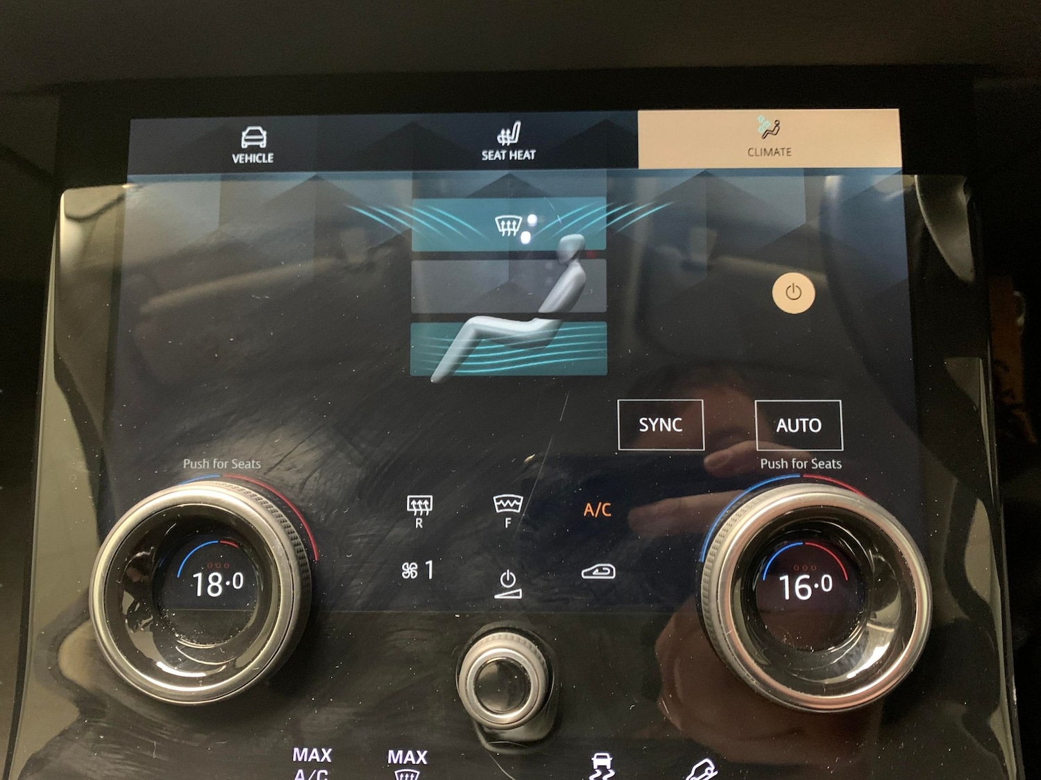 Used Land Rover Range Rover Evoque 2021 for sale - 77631061: Photo 16