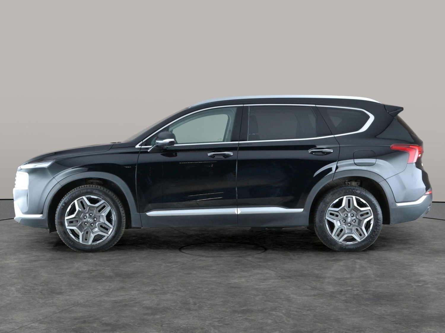 Used Hyundai Santa Fe 2023 for sale - 77255958: Photo 15