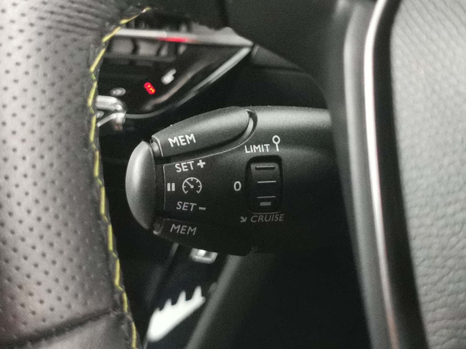 Used Peugeot 2008 2022 for sale - 77159873: Photo 21