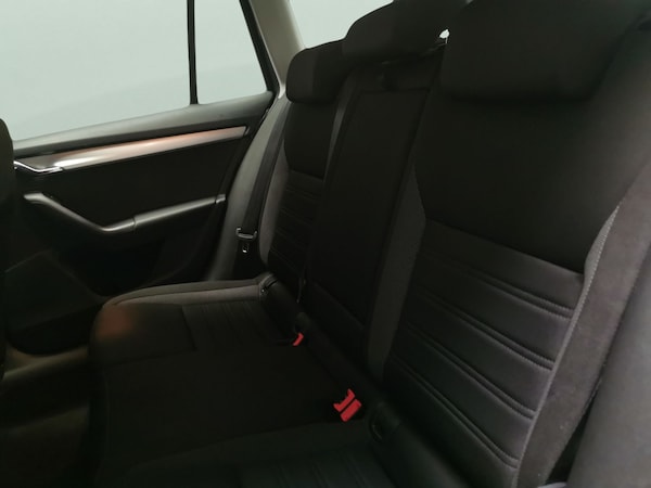 Used Skoda Octavia 2019 for sale - 76065520: Photo 33