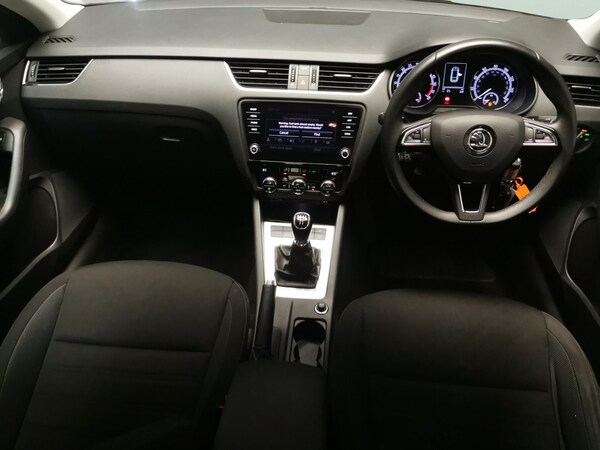 Used Skoda Octavia 2019 for sale - 76065520: Photo 8