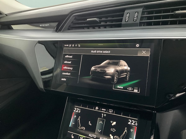 Used Audi e-tron 2021 for sale - 76191832: Photo 23