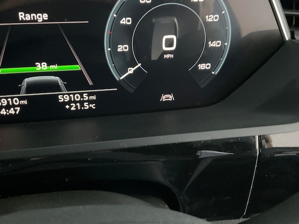 Used Audi e-tron 2021 for sale - 76191832: Photo 32