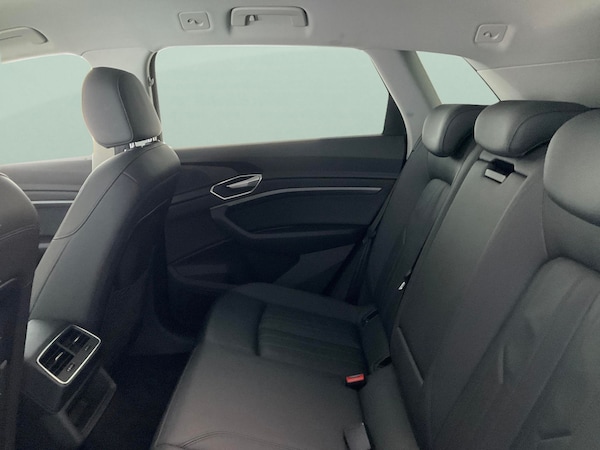 Used Audi e-tron 2021 for sale - 76191832: Photo 39