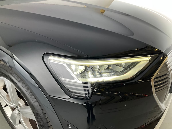 Used Audi e-tron 2021 for sale - 76191832: Photo 8