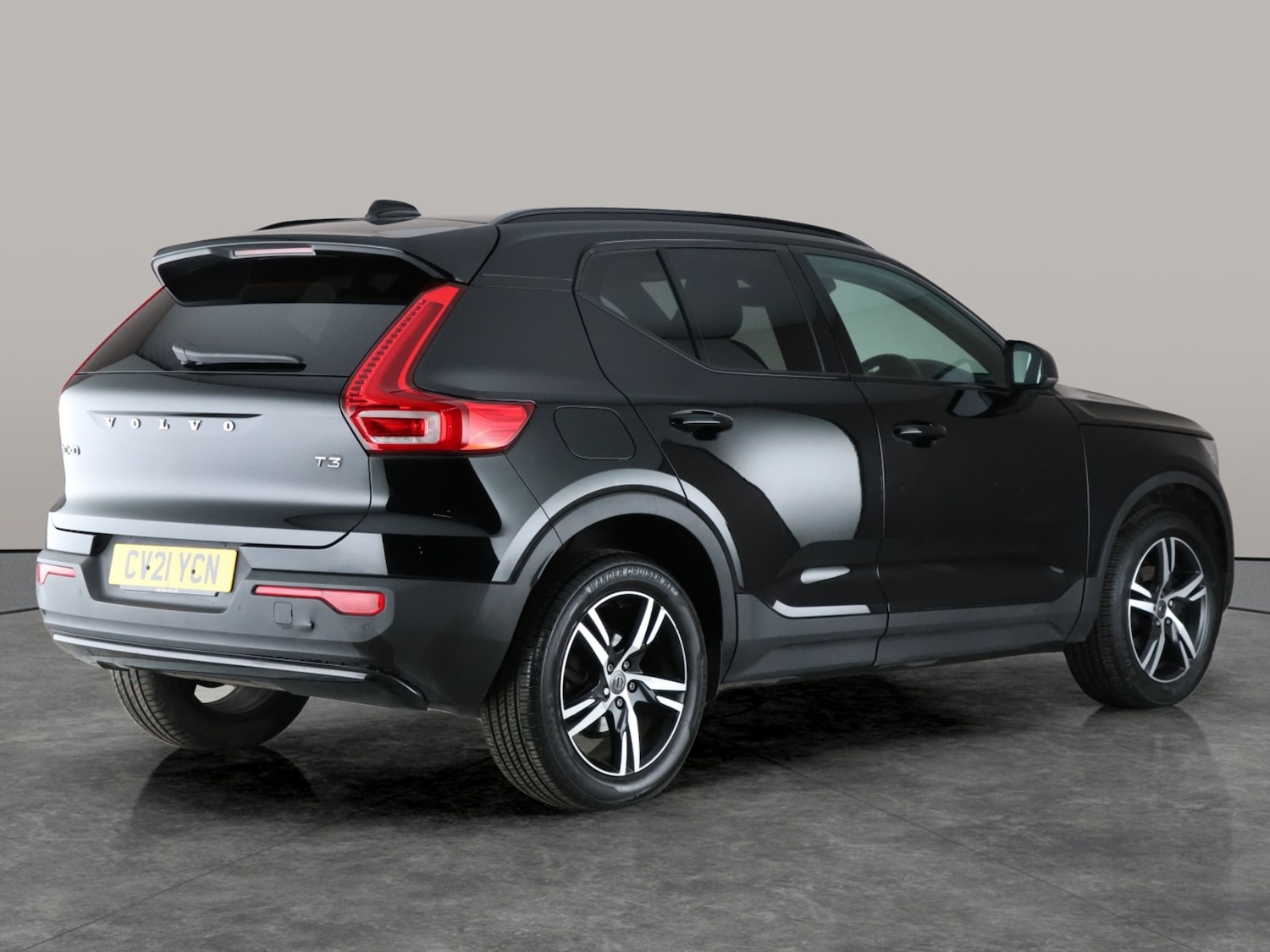 Used Volvo XC40 2021 for sale - 76947085: Photo 10