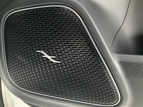 Used Mercedes-Benz EQB 2024 for sale - 76178316: Photo 8
