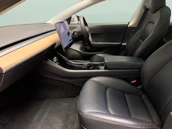 Used Tesla Model 3 2020 for sale - 76525980: Photo