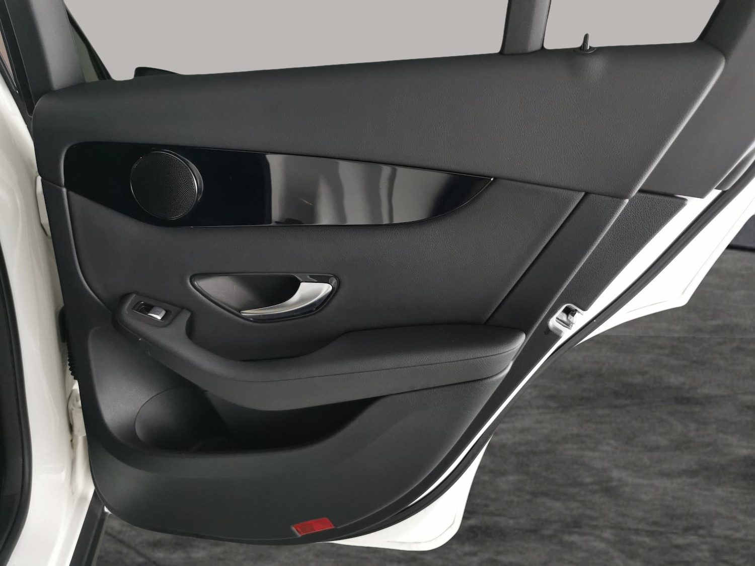 Used Mercedes-Benz GLC 2020 for sale - 77127992: Photo 32