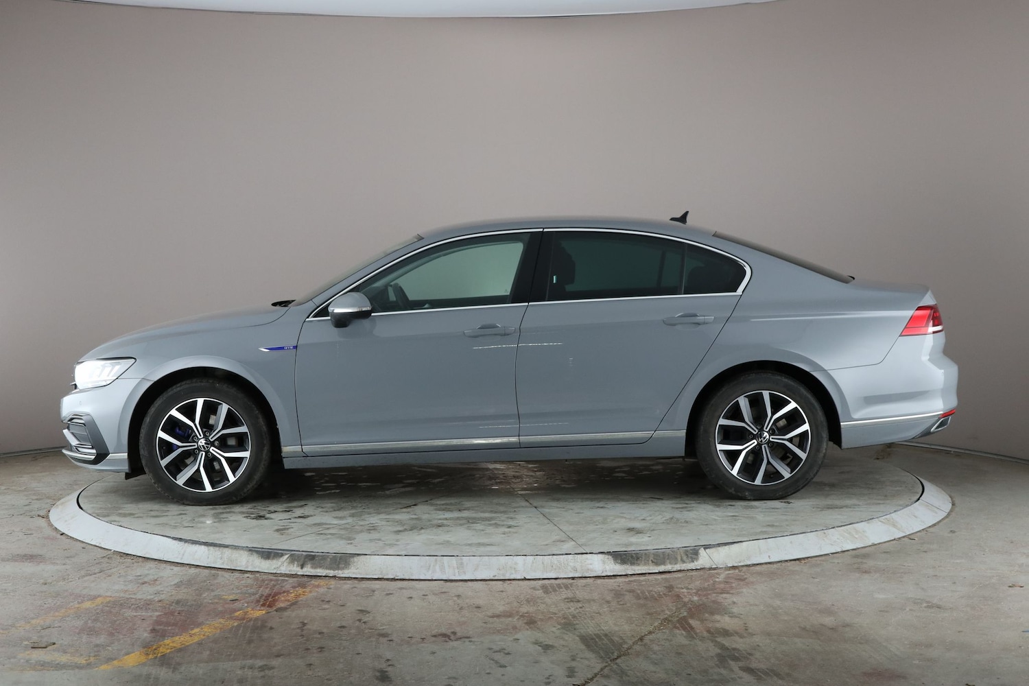 Used Volkswagen Passat 2022 for sale - 76738732: Photo 13