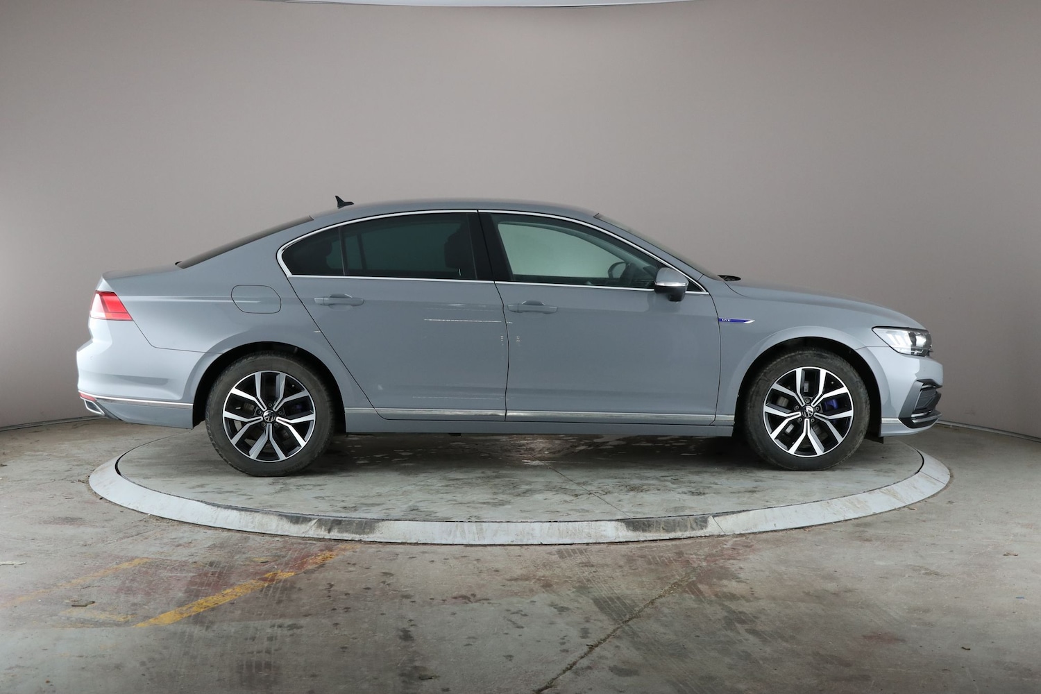 Used Volkswagen Passat 2022 for sale - 76738732: Photo 9
