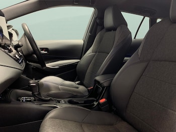 Used Toyota Corolla 2023 for sale - 77404295: Photo