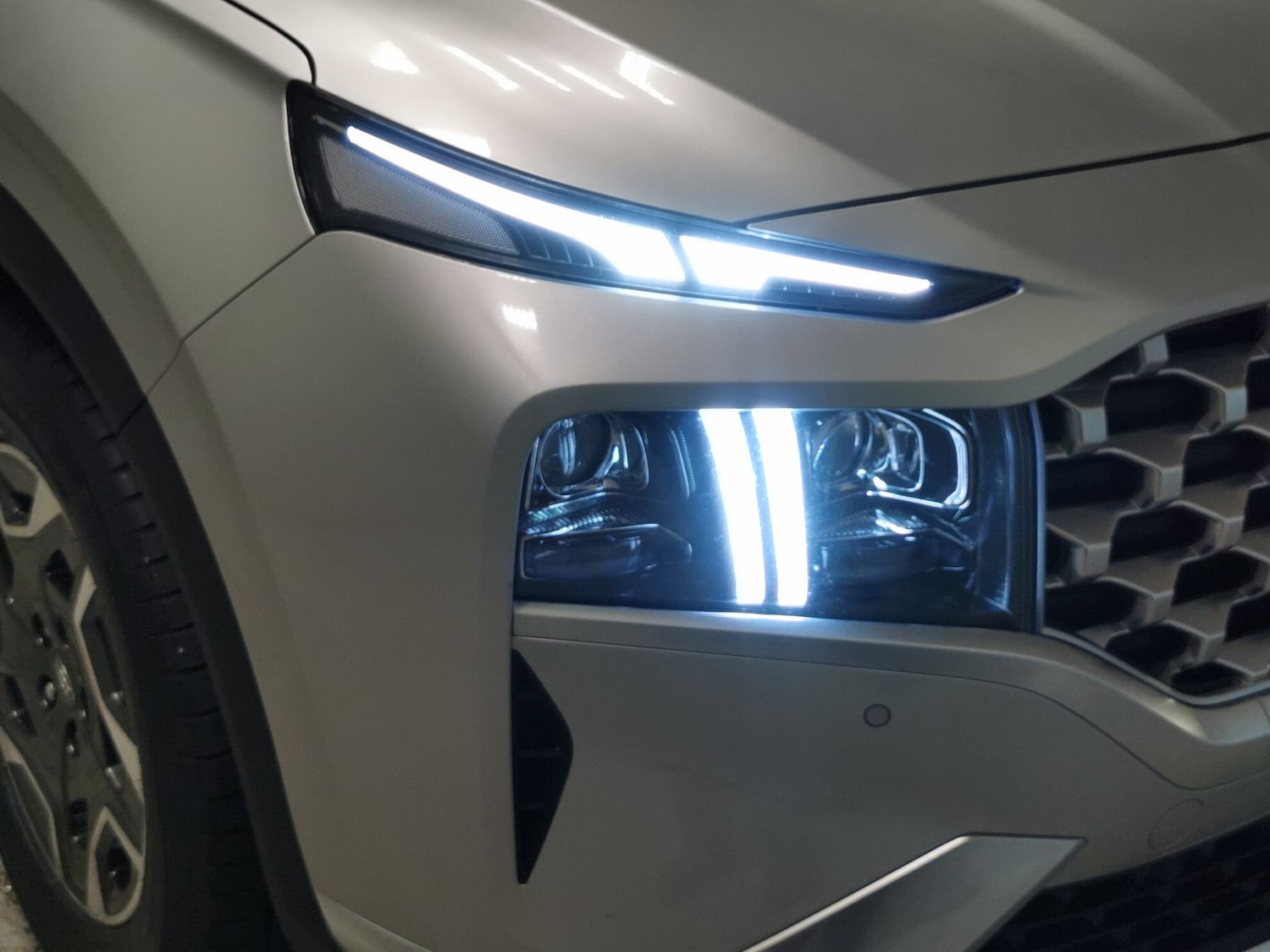 Used Hyundai Santa Fe 2022 for sale - 76353450: Photo 32