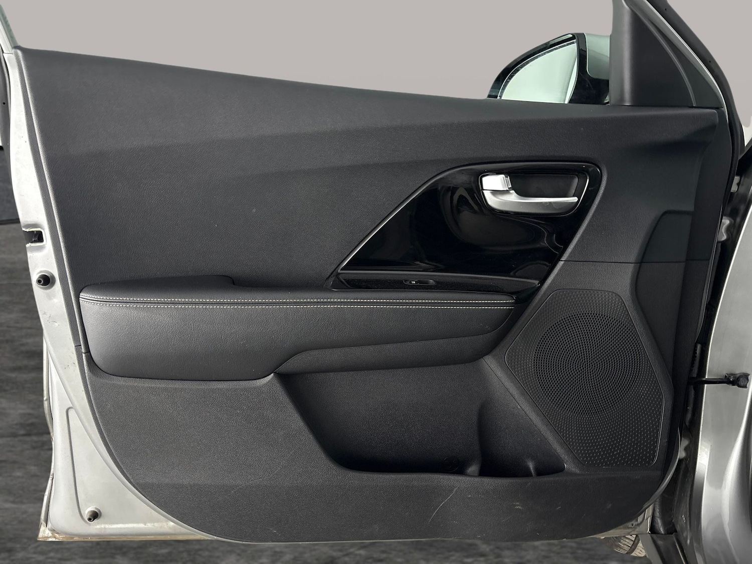 Used Kia Niro 2021 for sale - 77170960: Photo 31