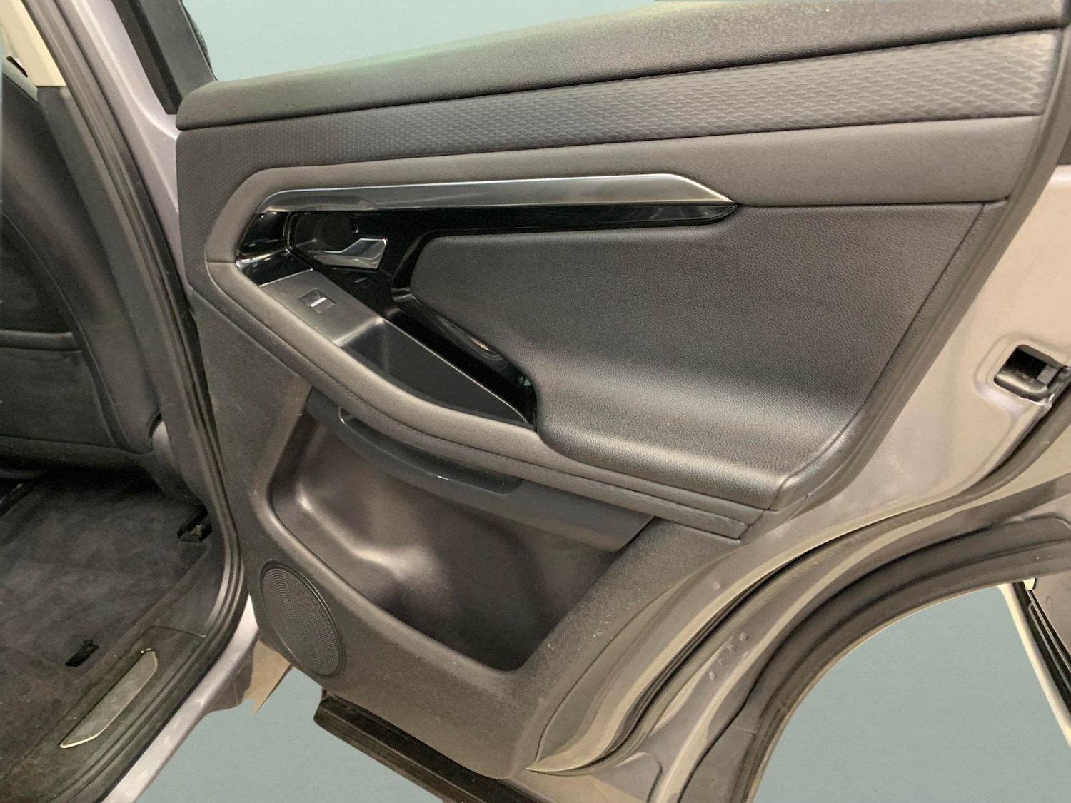 Used Land Rover Range Rover Evoque 2021 for sale - 76782103: Photo 32