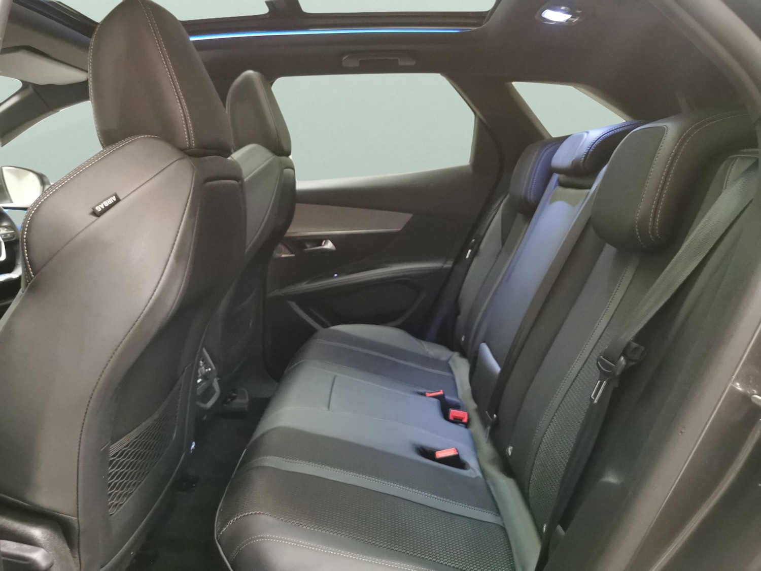 Used Peugeot 3008 2023 for sale - 76935039: Photo 24