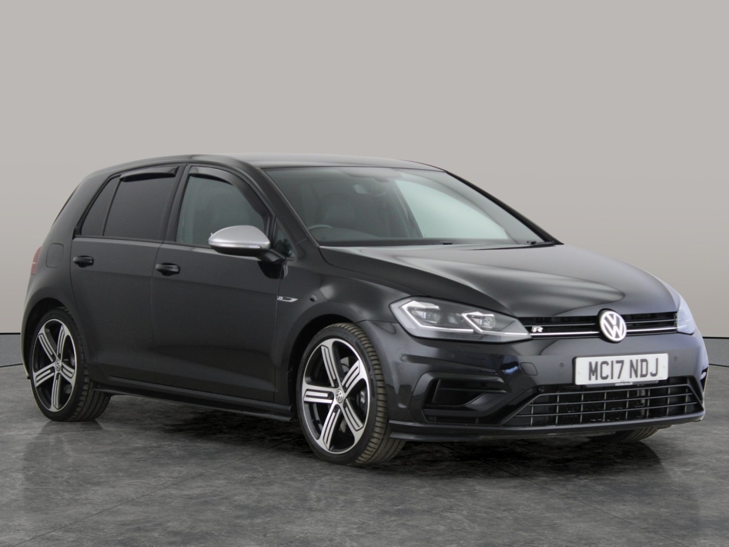 Used Volkswagen Golf 2017 for sale - 78187621: Photo 8