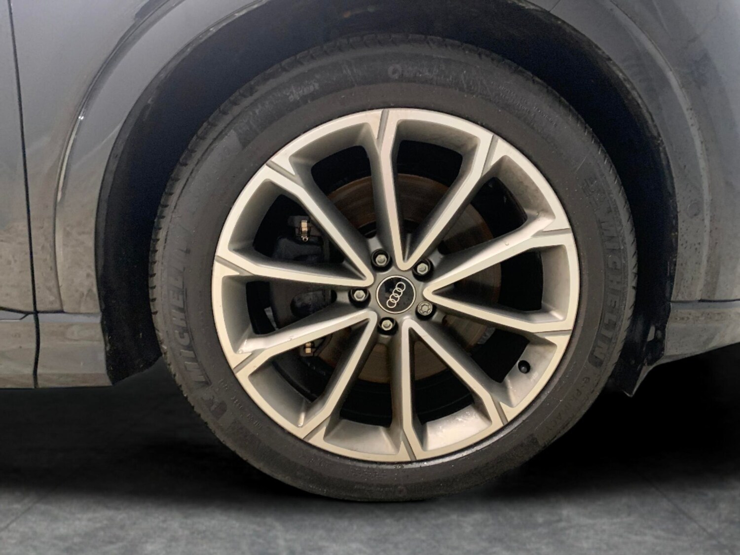 Used Audi Q4 e-tron 2023 for sale - 77347519: Photo 24