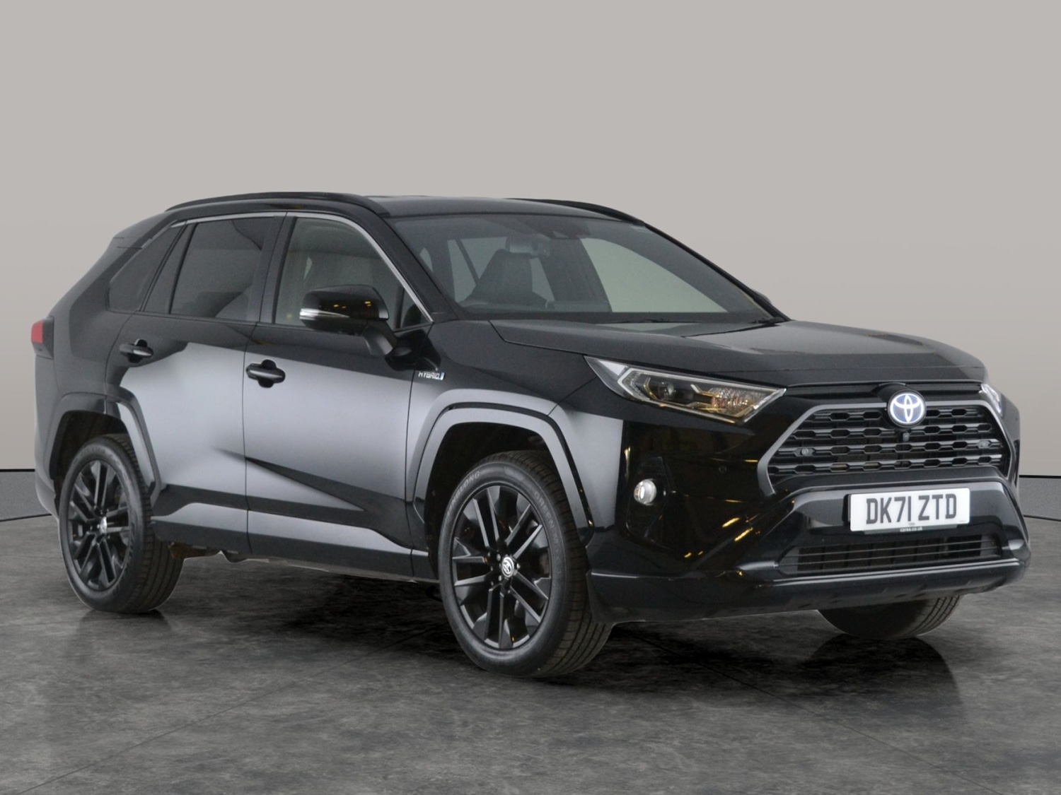 Used Toyota RAV4 2021 for sale - 76118130: Photo 16