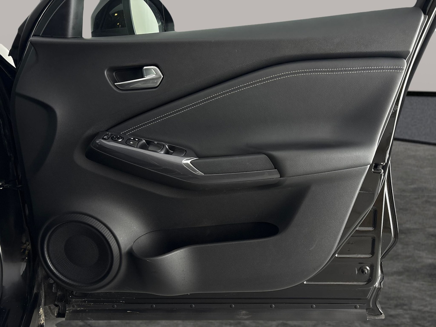 Used Nissan Juke 2022 for sale - 76566088: Photo 33