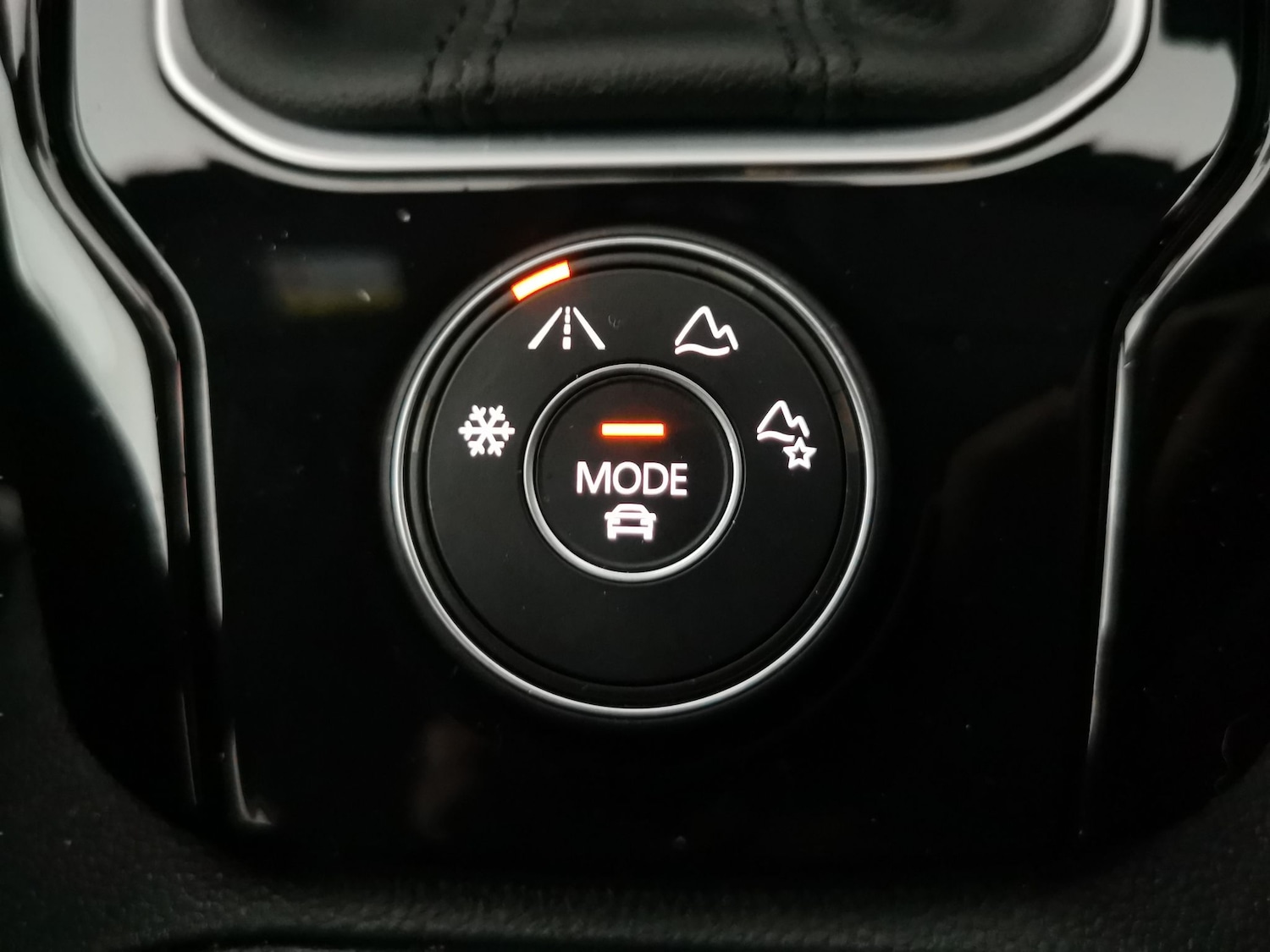 Used Volkswagen T-Roc 2023 for sale - 77269773: Photo 15