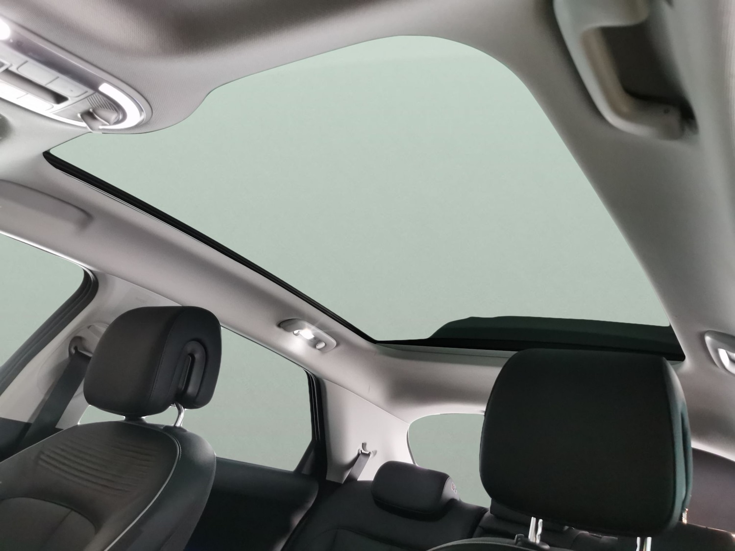 Used Hyundai IONIQ 5 2024 for sale - 77321514: Photo 5