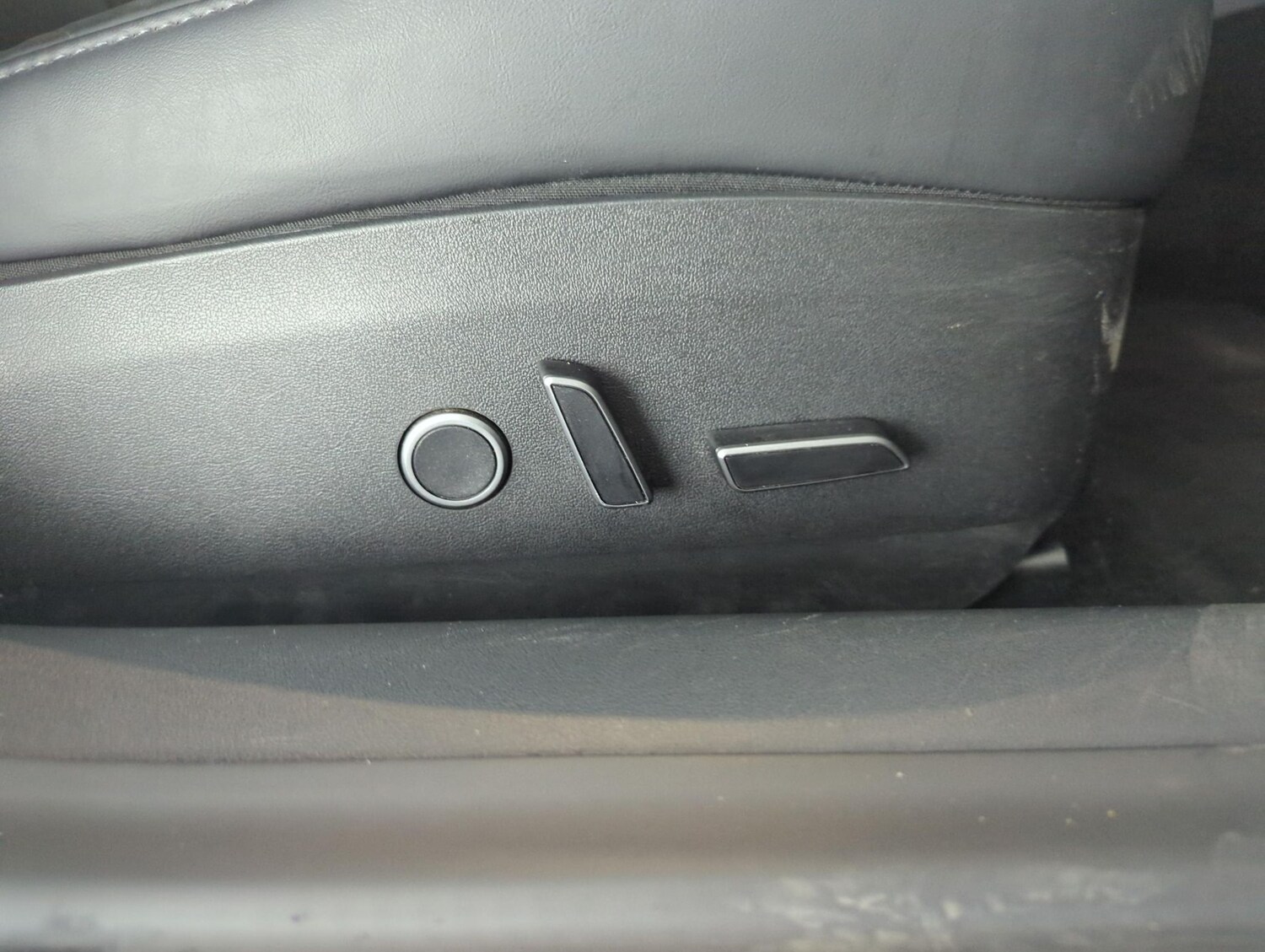 Used Tesla Model 3 2021 for sale - 77347361: Photo 27