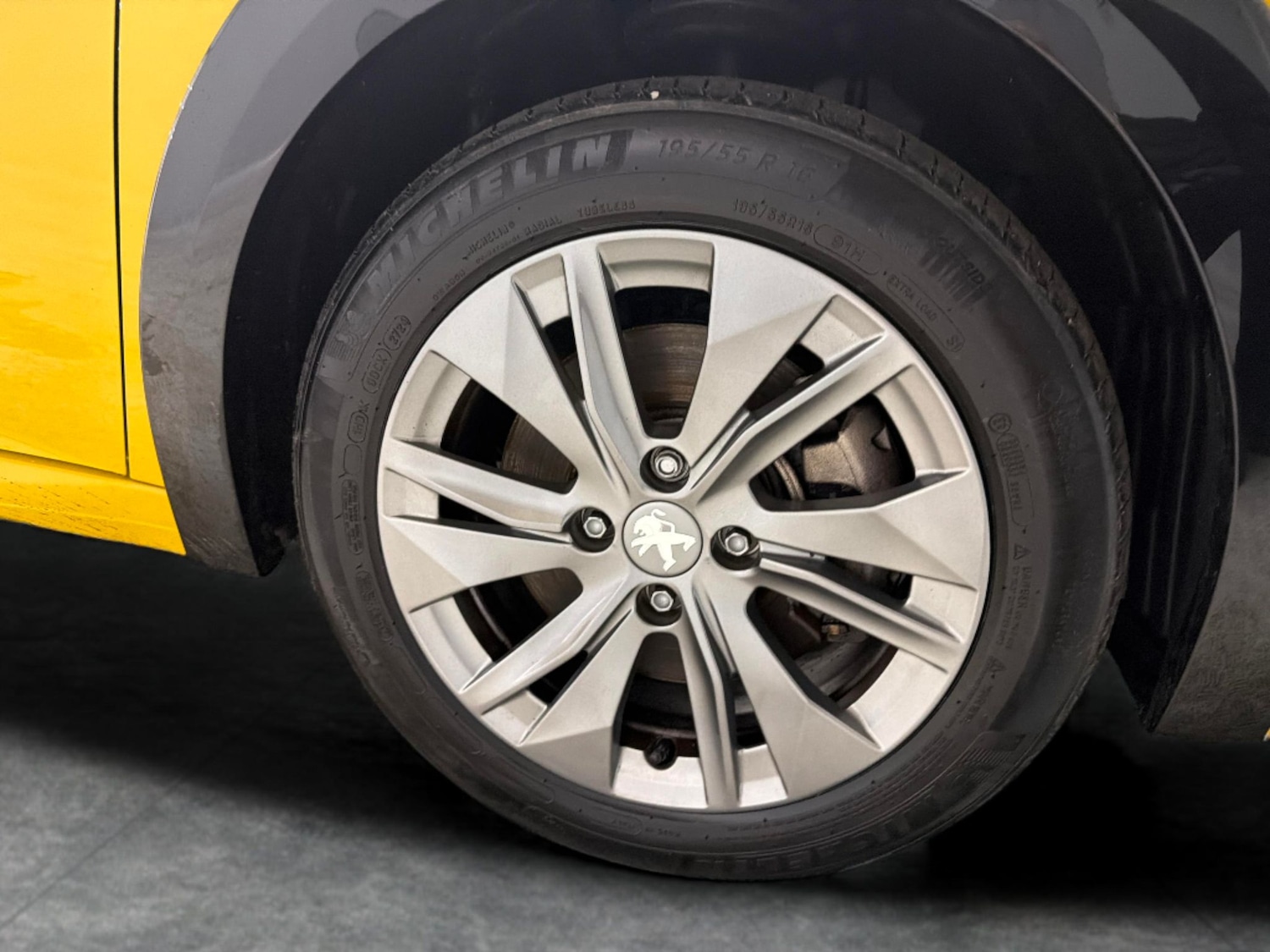 Used Peugeot 208 2022 for sale - 77542943: Photo 18