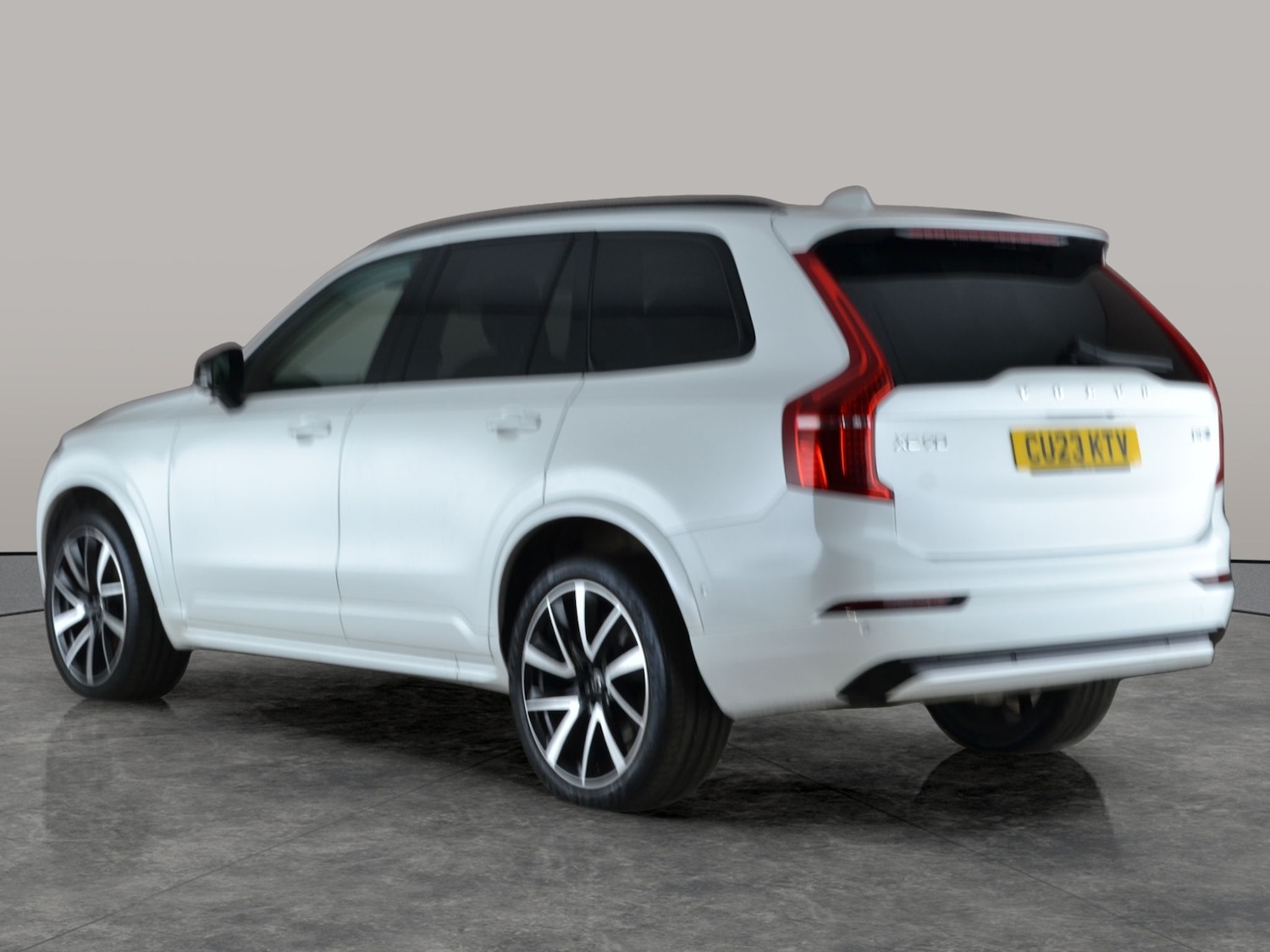 Used Volvo XC90 2023 for sale - 77296542: Photo 13
