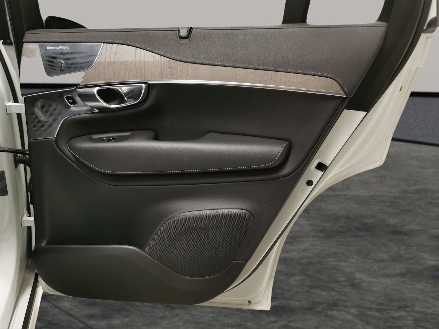 Used Volvo XC90 2023 for sale - 77296542: Photo 29