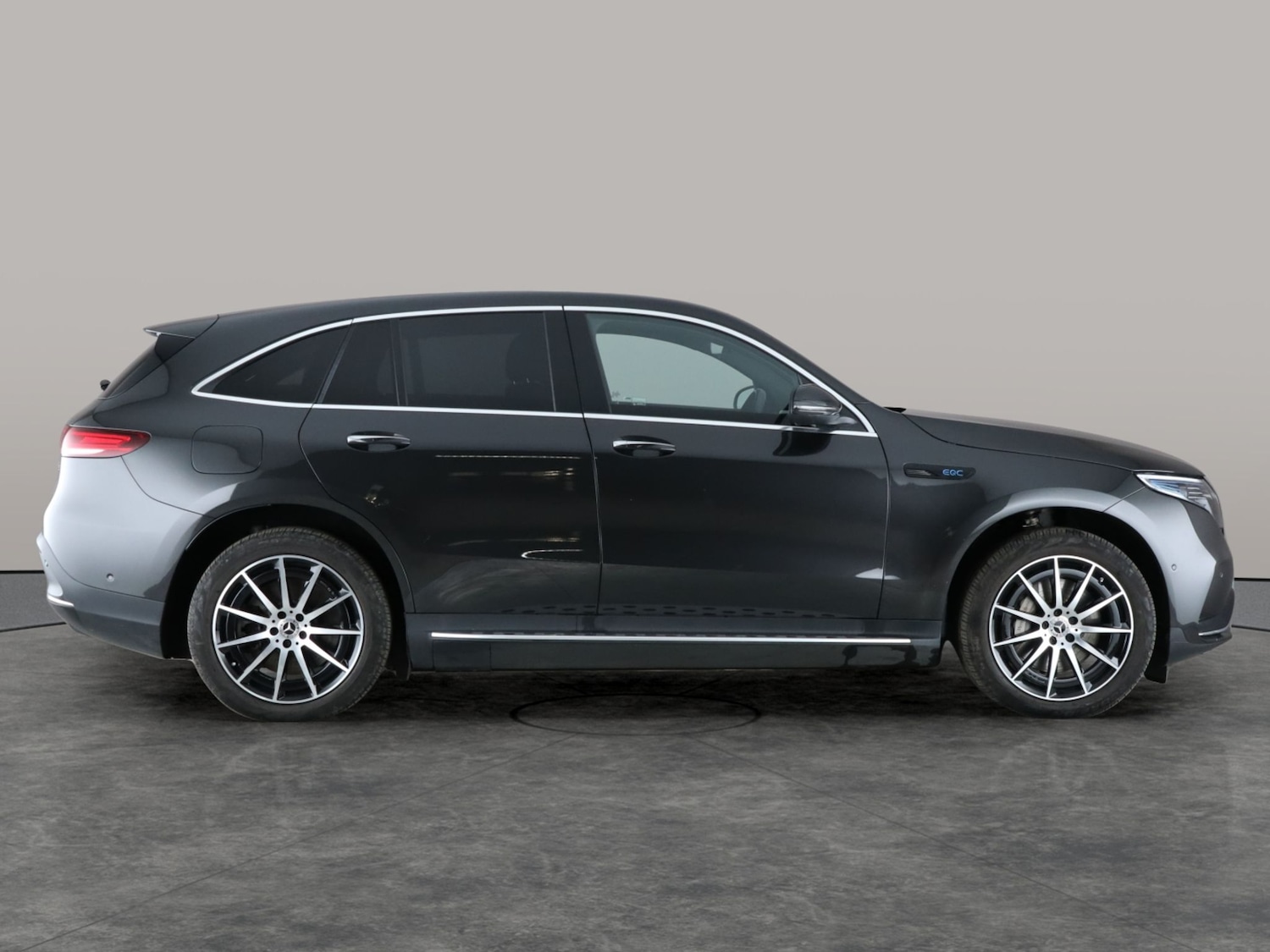 Used Mercedes-Benz EQC 2022 for sale - 76475452: Photo 11