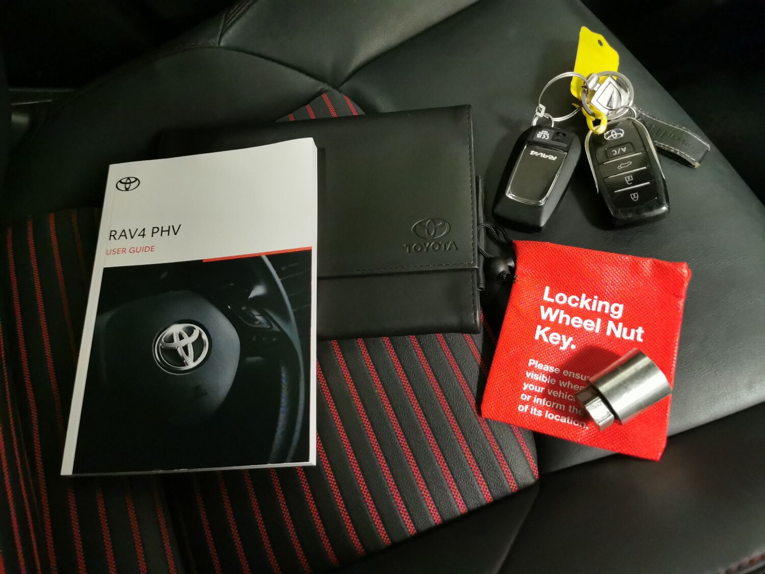 Used Toyota RAV4 2022 for sale - 78150940: Photo 31