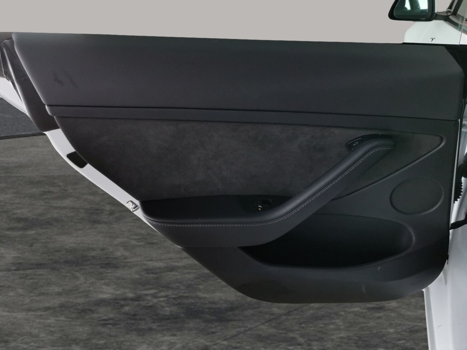 Used Tesla Model 3 2021 for sale - 77432309: Photo 29