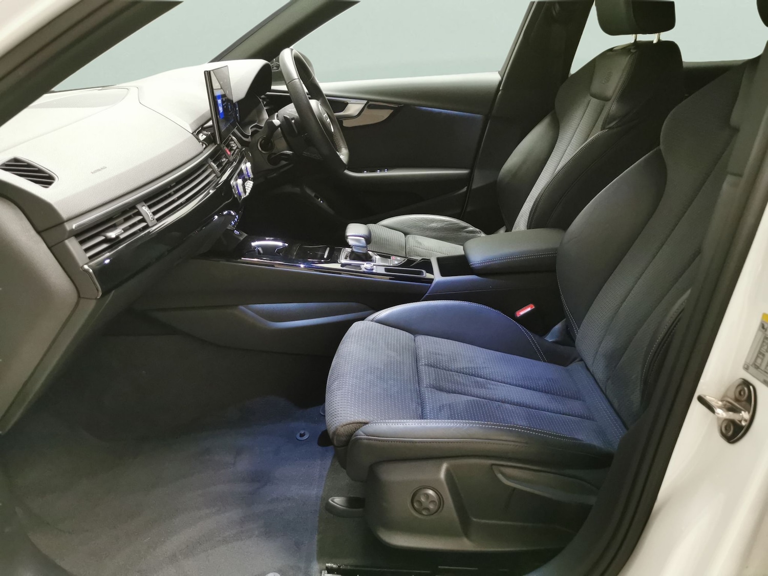 Used Audi A4 2022 for sale - 78009885: Photo 4